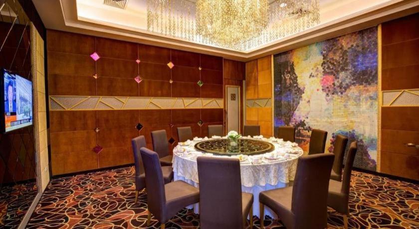 Halong Pearl Hotel Ха Лонг Екстериор снимка