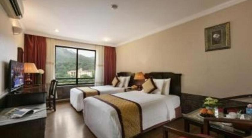 Halong Pearl Hotel Ха Лонг Екстериор снимка